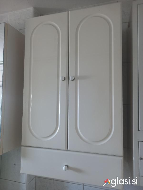 Ugodno prodam kopalniški komplet