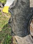 Dve gumi za traktor 480/65 R 24