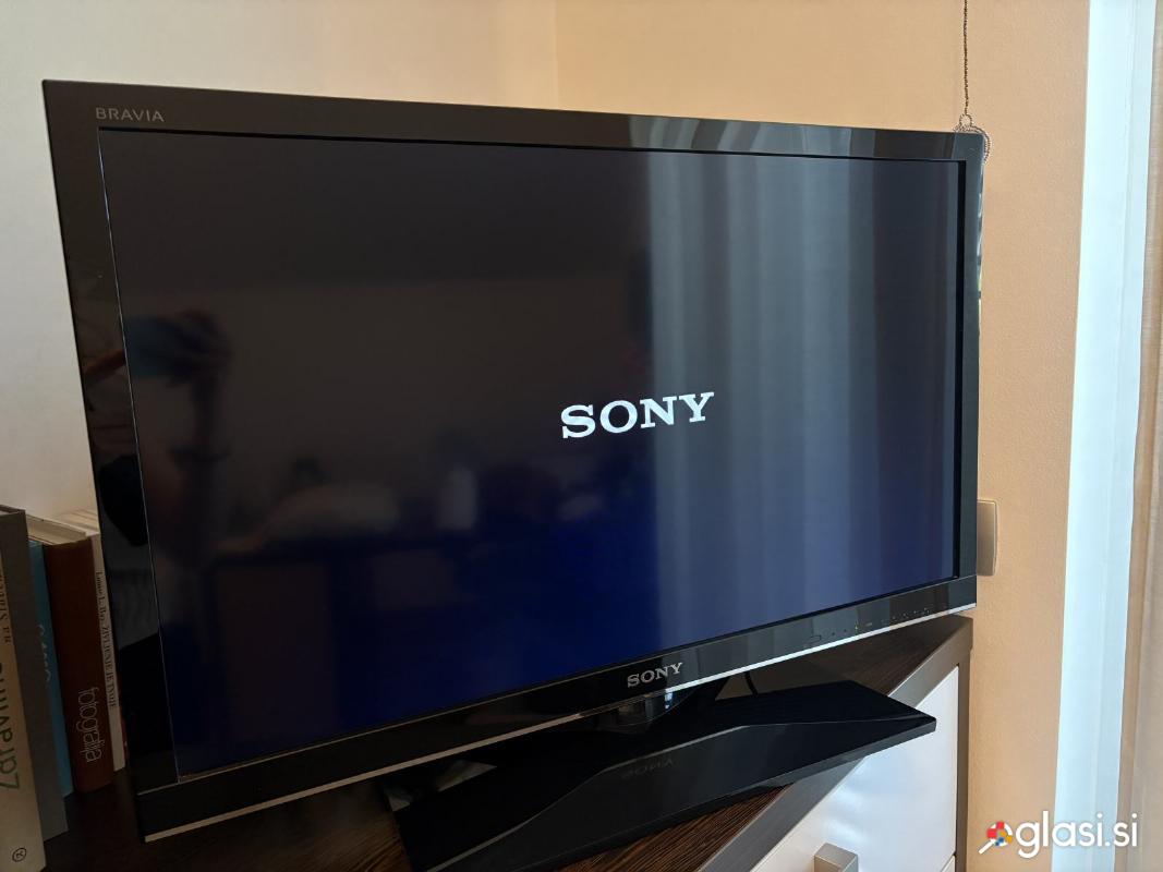 Sony Bravia 75 cm LCD TV (KDL-32EX340)