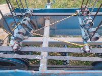 Traktorski tračni obračalnik