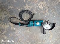 Kotni brusilnik Makita 2600W GA9040S