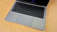 14 inch MacBook Pro (M1 Pro, 32 GB RAM, 1 TB SSD) – vrhunsko ohranjen!