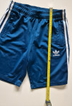 Adidas Originals kratke hlače vel. 11/12let 152cm