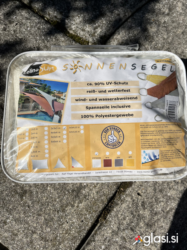 Prodam ponjavo za vrt (cerada, senčilo), smetanova barva, mere 3x3x3 m