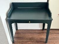 Pisalna miza LOMMARP (IKEA)