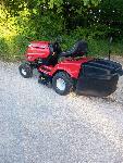 Vrtni traktor mtd optima 130