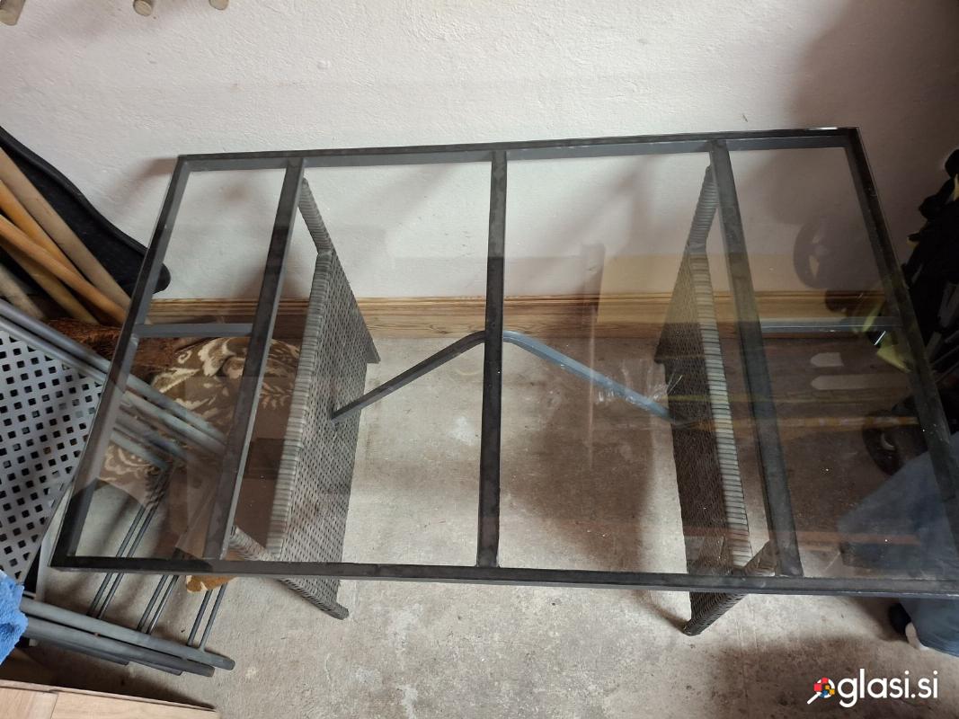 Prodam vrtno mizo 110 x 70 višina 64cm