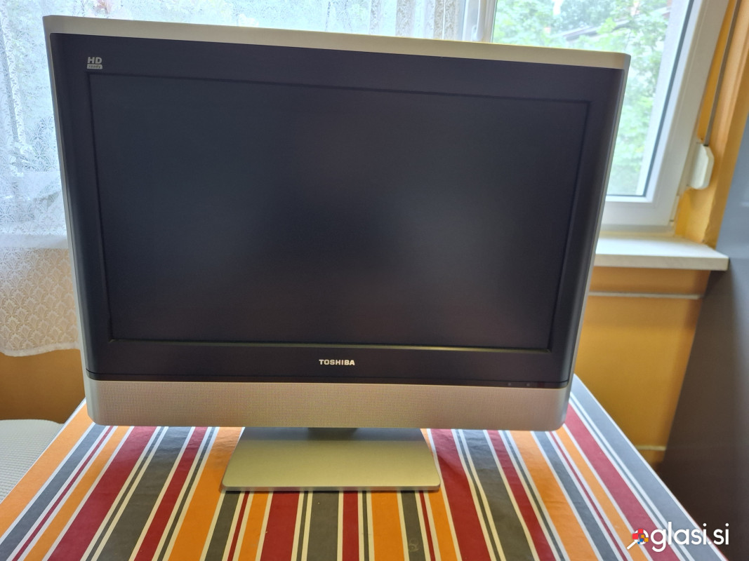 Prodajam tv hd TOSHIBA 70 DIAGONALA v odličnem stanju tv.