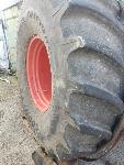 Pnevmatike 900/60 R32