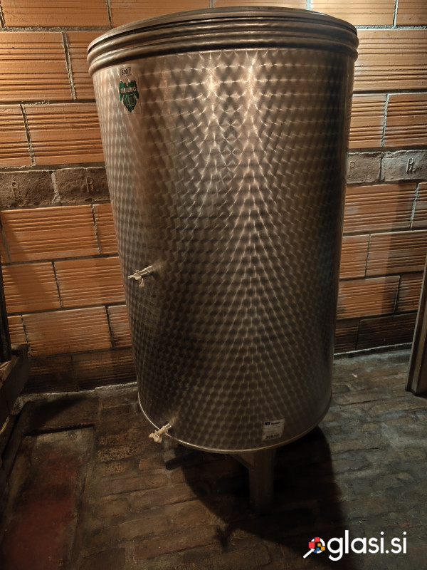 SOD MALERIČ INOX 600 L, 2 pipi, stojalo, 200 EUR, 041 580 191