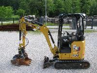 Mini bager Caterpillar 301.7CR POWERTILLT 2 žlice 447 delovnih ur