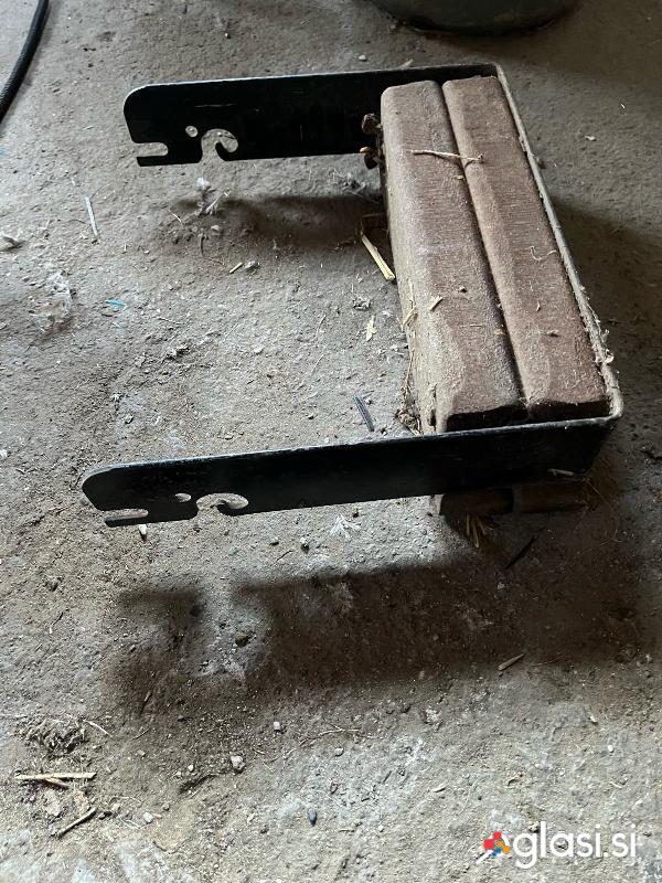 Utež za vrtni traktor