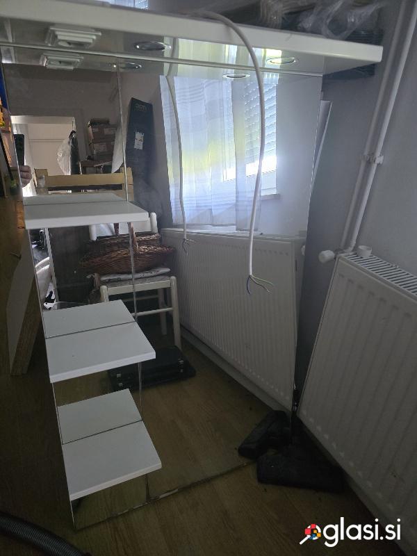 Dva ogledala s poličkami 70x115