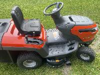 Vrtni traktor Husvarna TC112