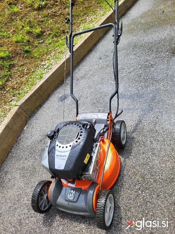 KOSILNICO Husqvarna r145sv