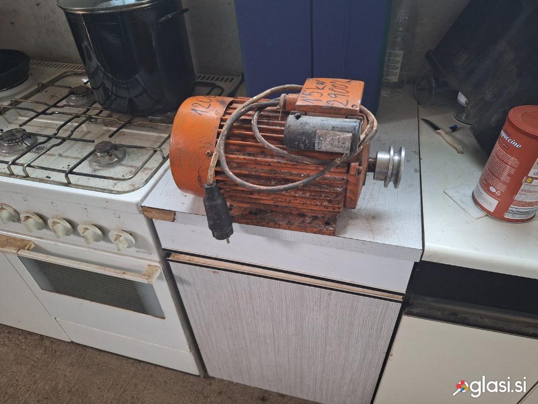 ELEKTROMOTOR