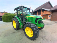 JOHN DEERE 5080 M - 80 KONJEV - 42 KM/H - NOSILCI ZA NAKLADAČ