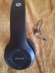Zlozljive brezzicne / bluetooth slusalke p47 - novo