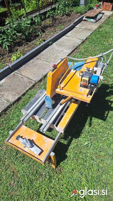 Električni rezalnik za keramiko, kamen ali betonske plošče