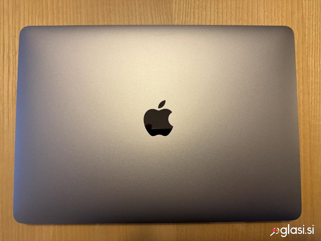 Apple MacBook Pro 13" (A2289)