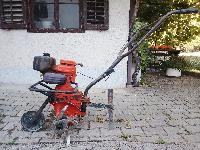 Motokultivator in freza