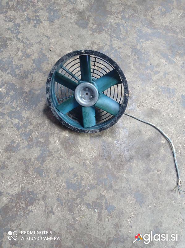 Ventilator z ohišjem 3 fazni elektromotor premer 300mm