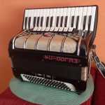 HARMONIKA MELODIJA VIOLETA 80