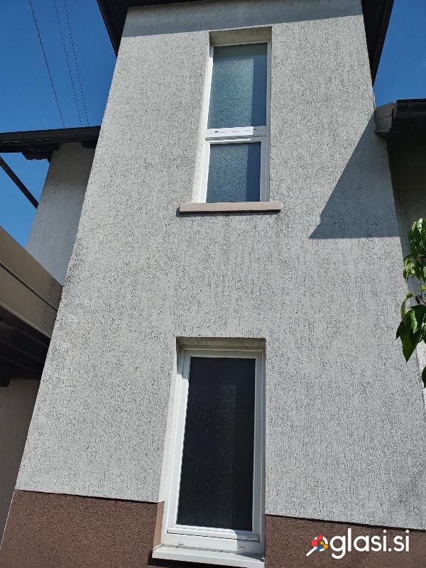 Prodam PVC okno 81 x 154 cm, satinirano steklo