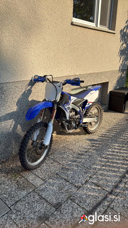 YAMAHA YZ250F CROSS