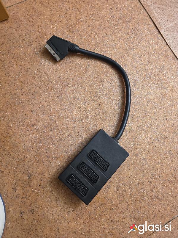 Scart delilnik za tv