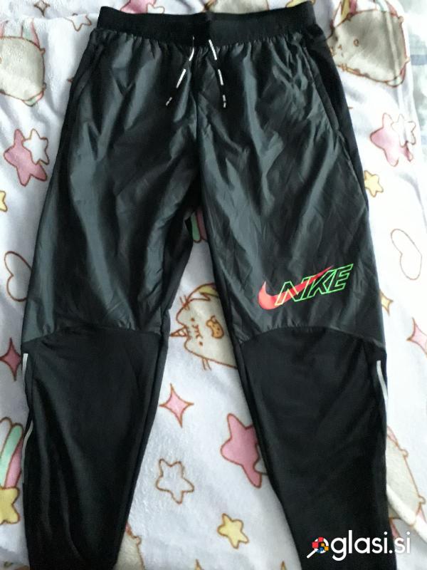 NIKE RUNNING HLAČE SMALL