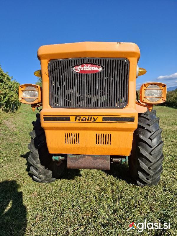 Traktor goldoni