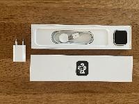 Apple Watch serija 5, 44 mm