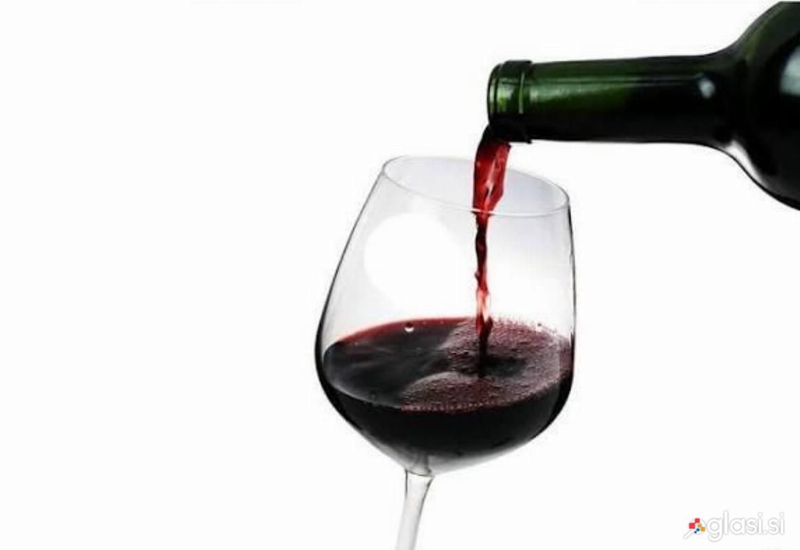 Vino modra frankinja