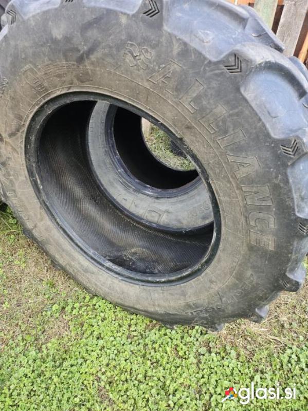 Traktorske pnevmatike 420/70R28