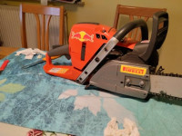 Husqvarna 572 xp stara eno leto