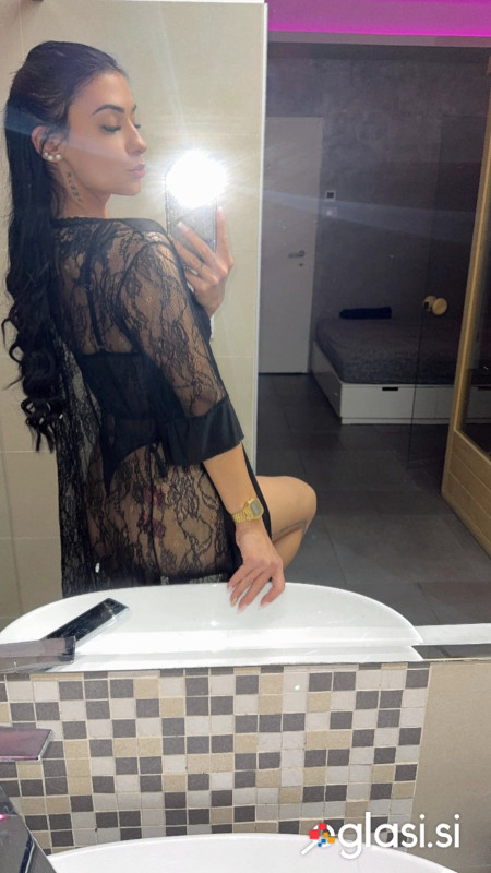 HOT MIMI zadnji dan koper