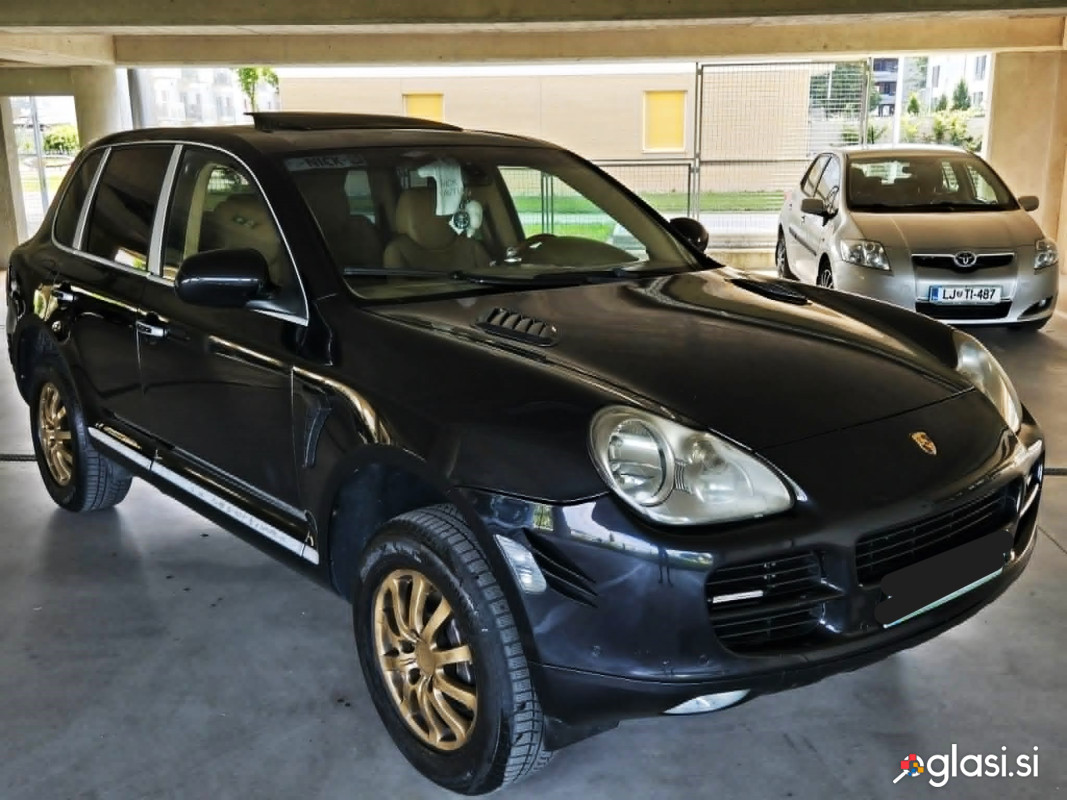 Porsche CayenneS 3.2 V6  tiptronic