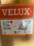 VELUX komplet: Strešno okno GGL FK06 3070 + obroba EDW + BDX izolacija