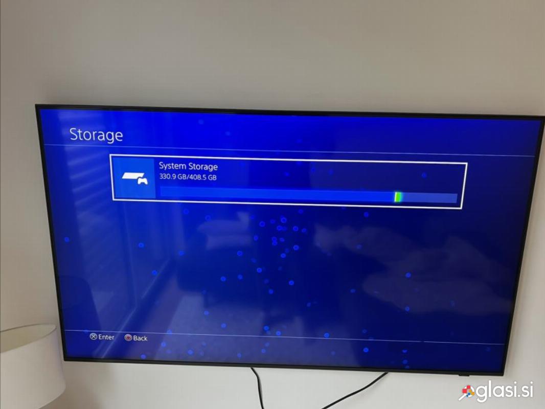 Playstation 4 slim