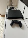 Playstation 4 slim