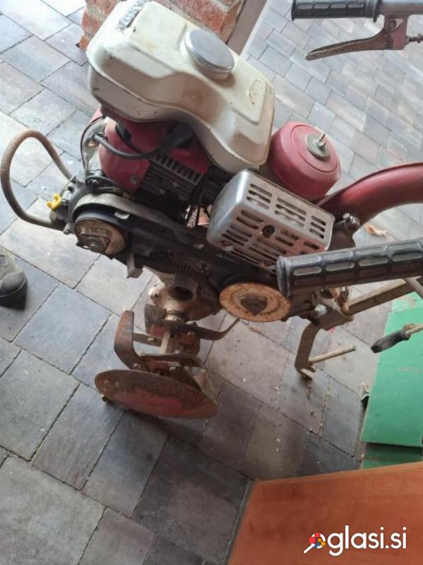 Prodam motorno vrtno frezo JUGOKOPAČICA STANDA