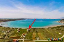 Uživajte v družinskih počitnicah v neposredni bližini peščene plaže v mirnem dal