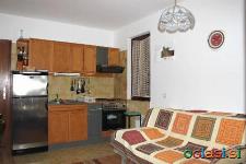Apartmaje tik ob morju (15m), oddam ugodno v najem.