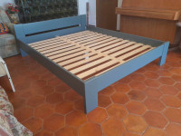 POSTELJA 140X200, MASIVNI LES, NOVA