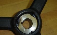 Volan za traktor ali druga vozila, z nastavkom na konus 