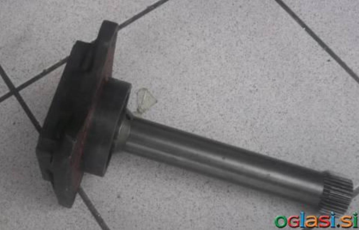 Spojna osovina za menjalnike Volvo, OMFB 09300100209