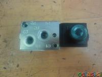 R933001739 Oil Control Preusmeritveni ventil 2/6
