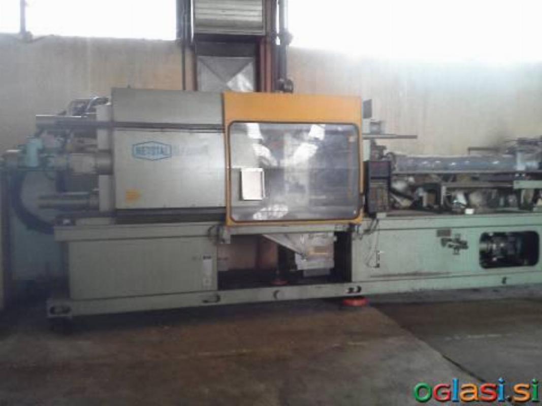 Stroj za brizganje plastike NETSTAL HP3000/1650
