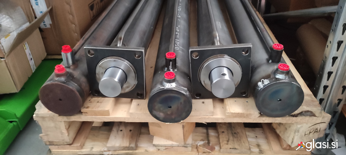 Hidravlični cilinder za cepilec drv 100/60x1050 -CENA 320,00 EUR Z DDV